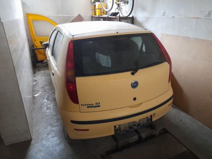 ZASTAVA ZASTAVA 10 - Слика 2