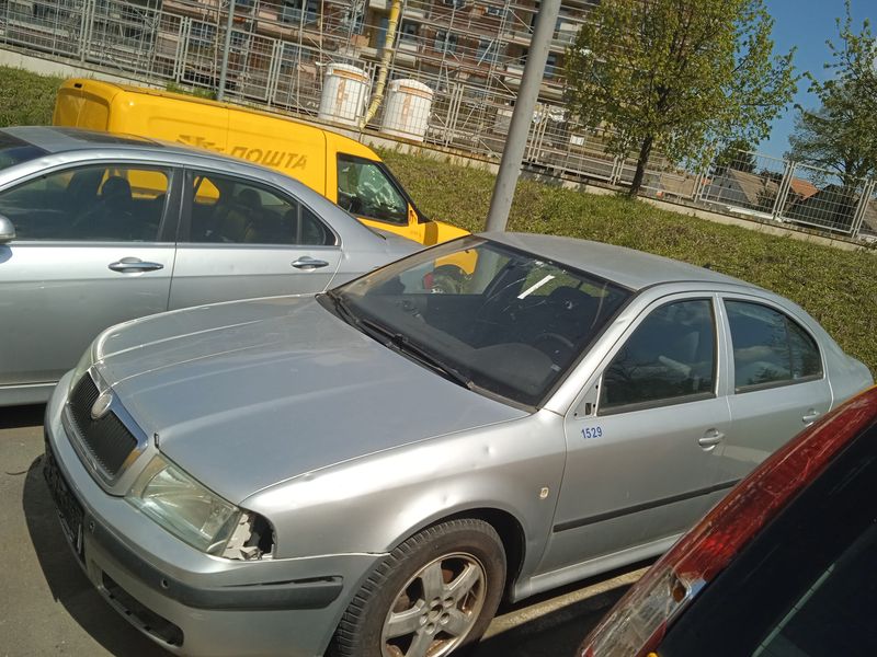 ŠKODA OCTAVIA TOUR 1.6