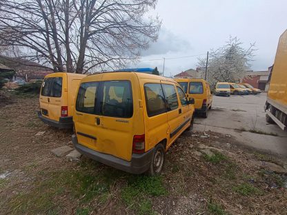 PEUGEOT PARTNER XR 1.6 HDI - Слика 2