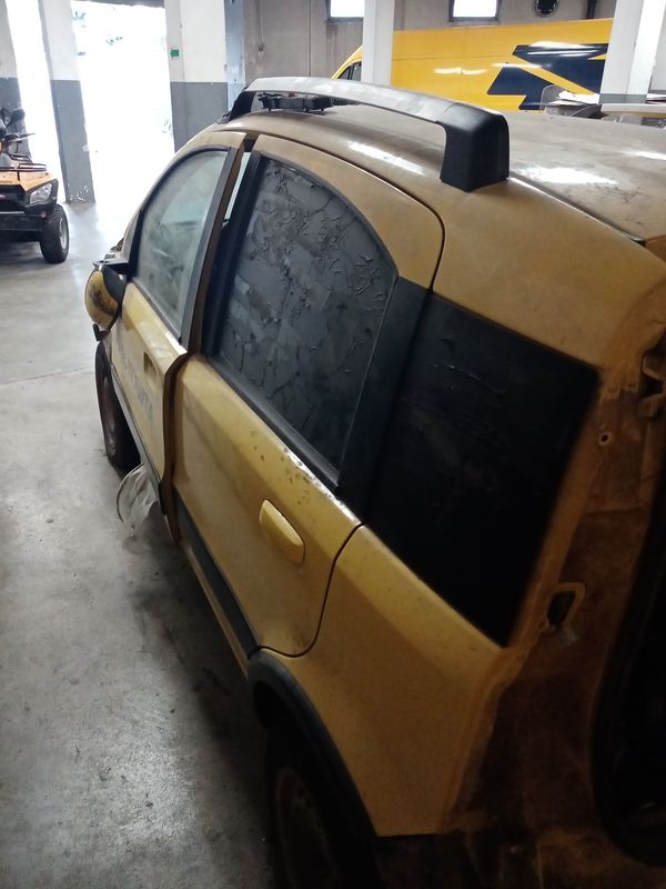 FIAT PANDA 1.3 MTJ 4X4 VAN - Слика 2