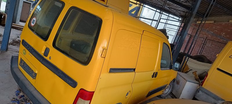 CITROEN BERLINGO FG 800 1.9D - Слика 2