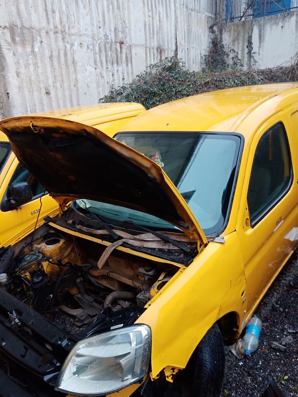 PEUGEOT PARTNER 190C 1.6HDI - Слика 2