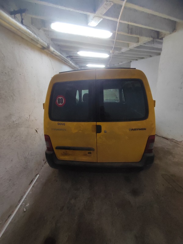 PEUGEOT PARTNER 190C 1.6HDI - Слика 2