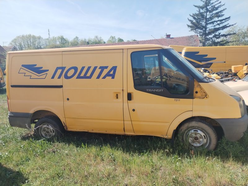 FORD TRANSIT VAN 300 SWB