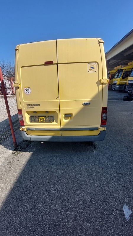 FORD TRANSIT 330 LWB 2.2 TDCI VAN FWD - Слика 2