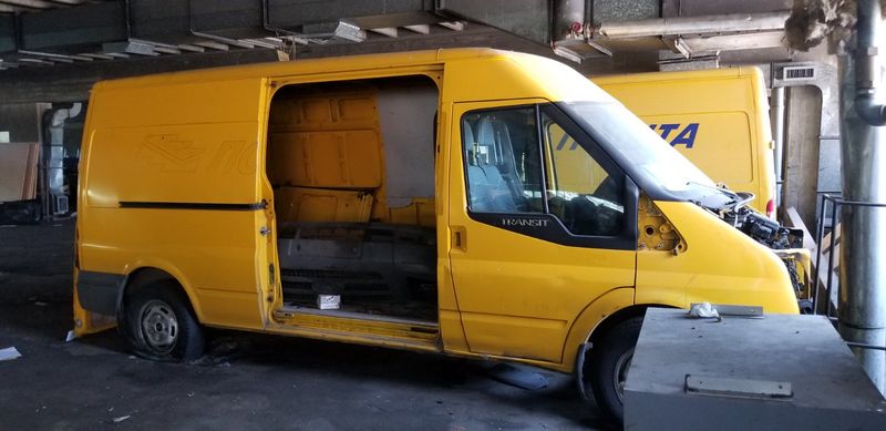 FORD TRANSIT 330 LWB 2.2 TDCI