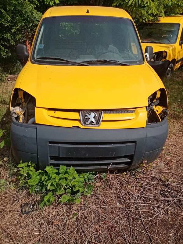 PEUGEOT PARTNER 190C 1.6HDI - Слика 2