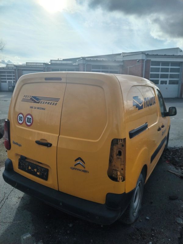 CITROEN BERLINGO FGL1N1 1.6 BLUE HDI - Слика 2