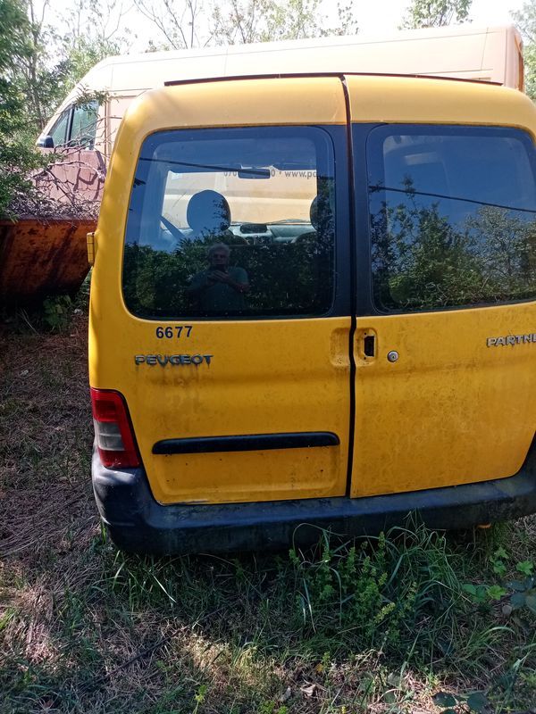 PEUGEOT PARTNER 190C 1.6HDI - Слика 2