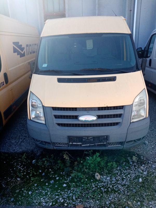 FORD TRANSIT 330 LWB 2.2 TDCI