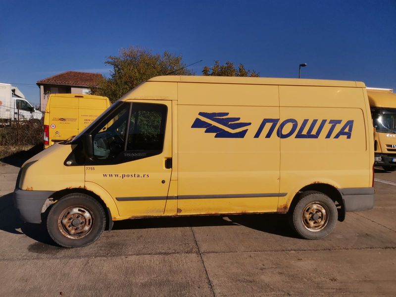 FORD TRANSIT 330 MWB 2.2 TDCI VAN FWD - Слика 2